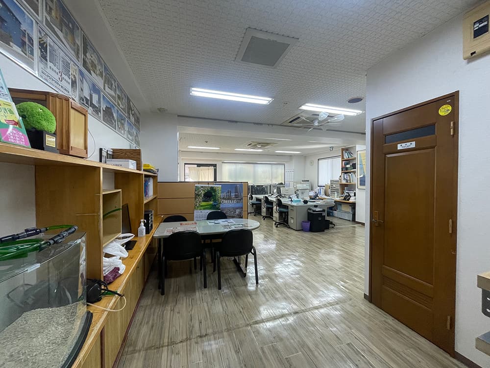 Before 店舗施工例